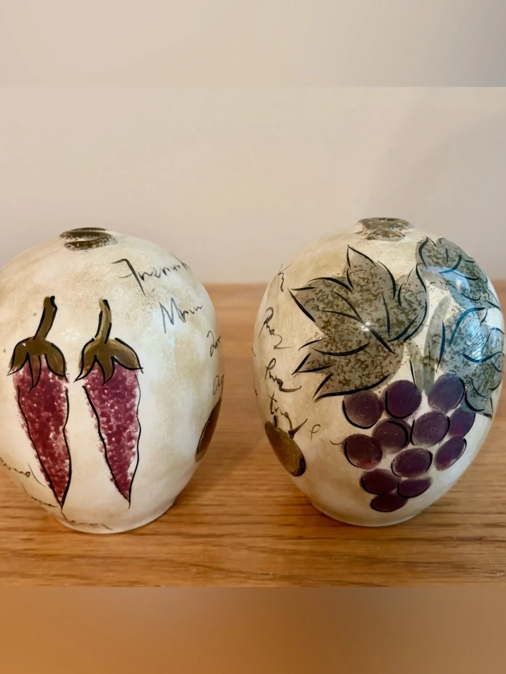 Retired Sorento Italian salt & pepper shaker